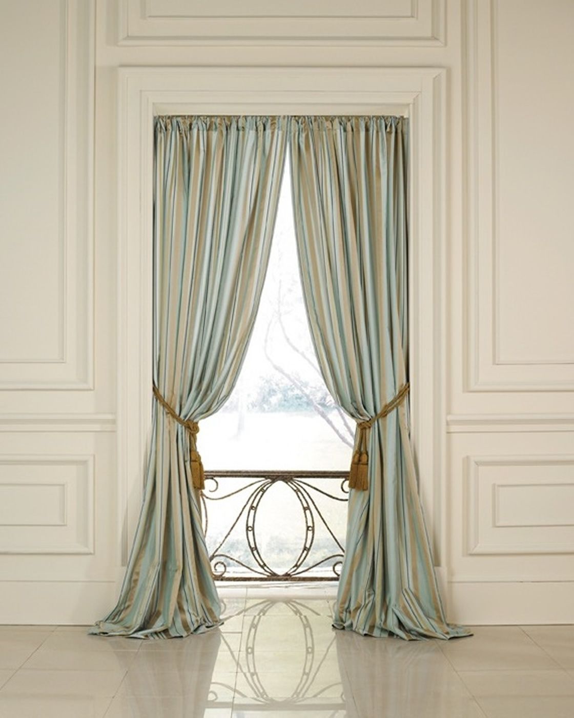 Choosing the curtain size